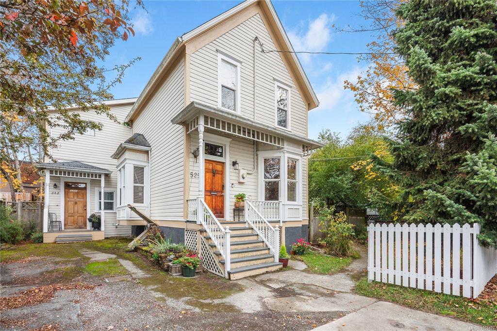 Second View of 525 William St, Victoria, BC, V9A 3Y8