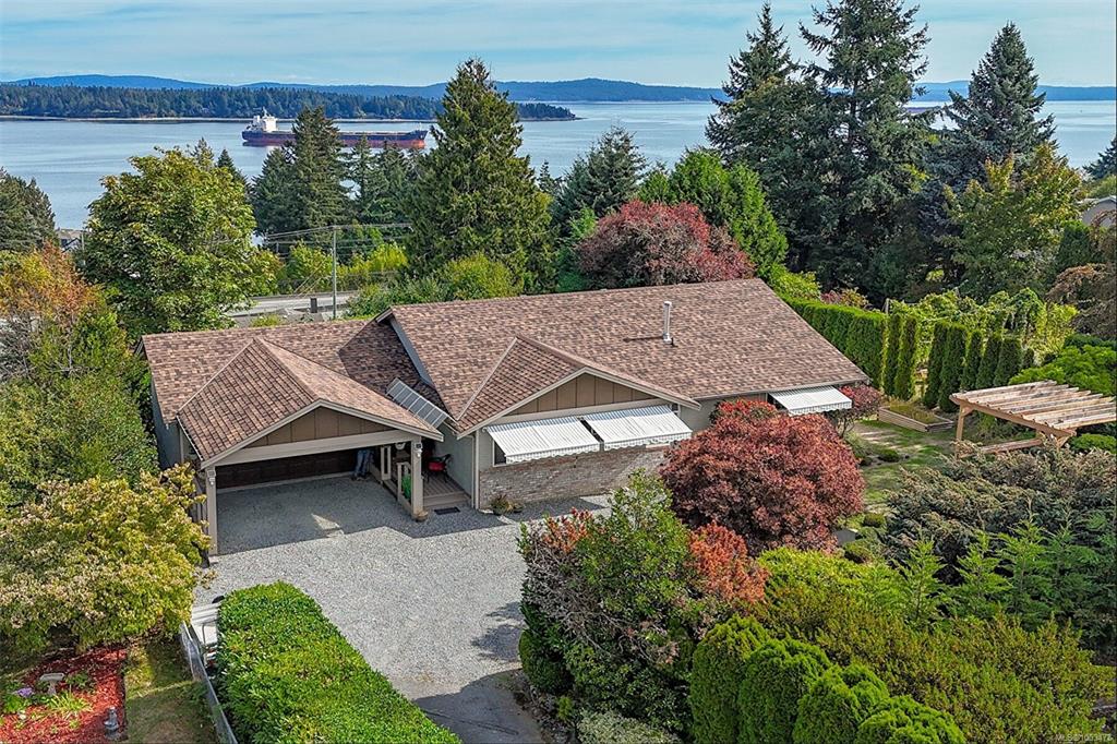 Third View of 421 A Walker Ave, Ladysmith, BC, V9G 1V2