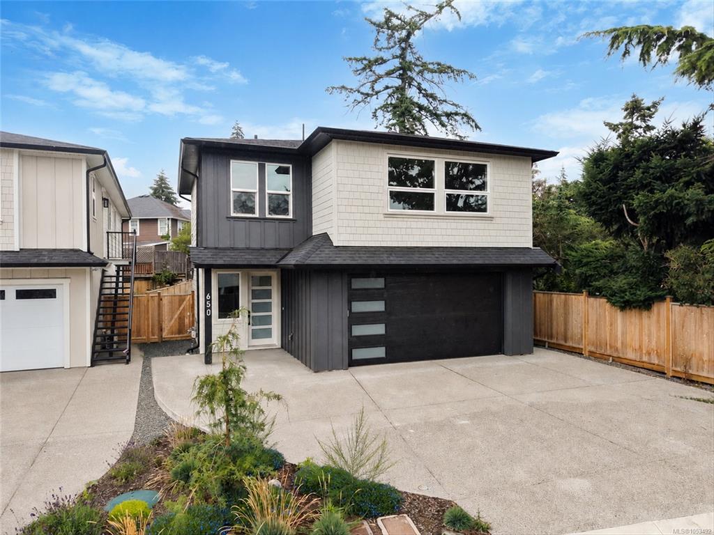 650 Wisteria Ridge, 1053492, BC,