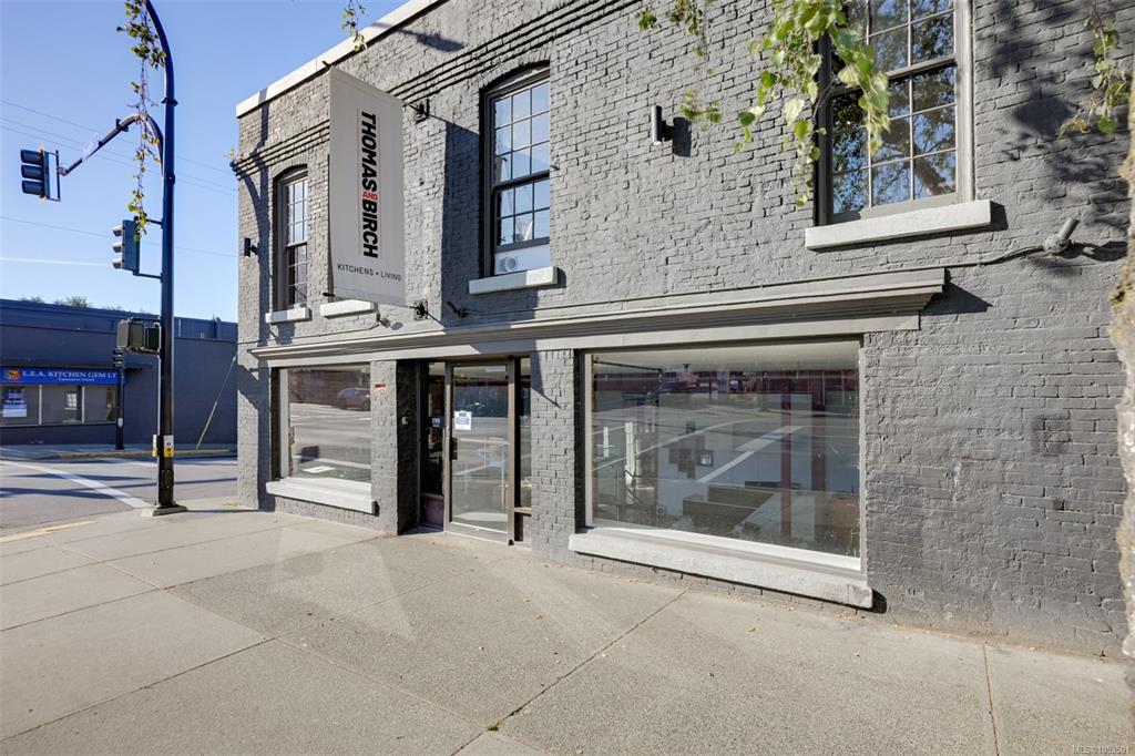 2100 Douglas St, 1053501, BC,