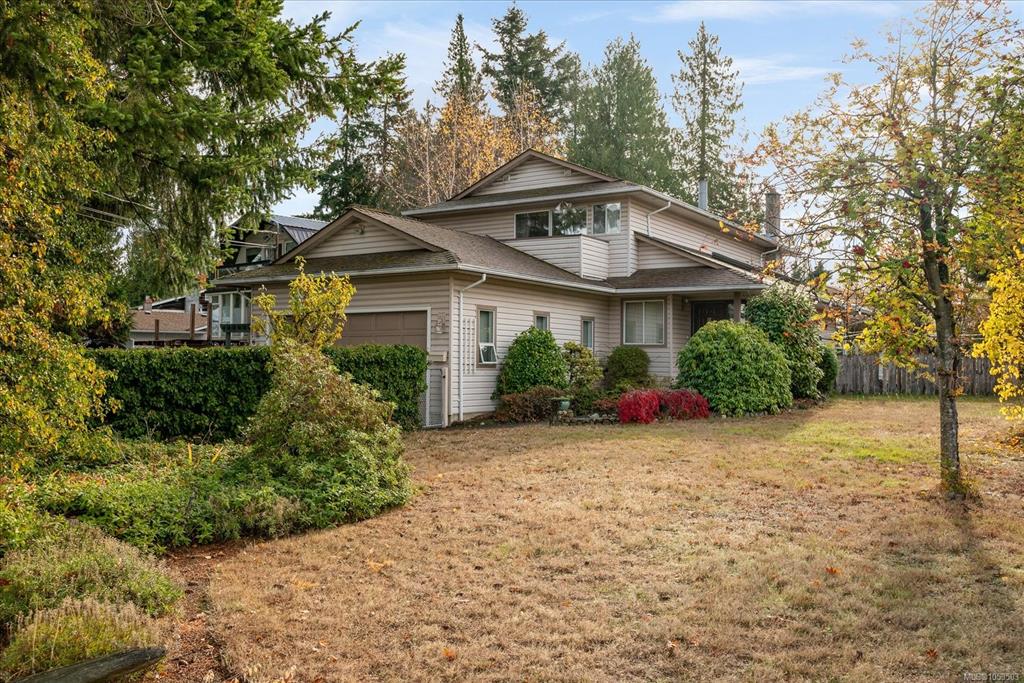 Second View of 6695 Dover Rd, Nanaimo, BC, V9V 1A6