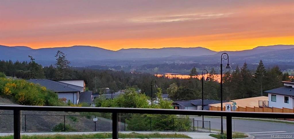 Fifth View of 1198 Viewtop Rd, Duncan, BC, V9L 0H7